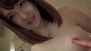 Gadis Asia yang Menggoda dan Penuh Nafsu