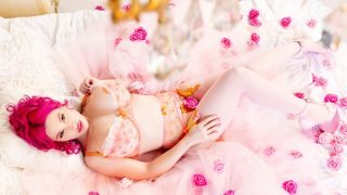Pink Panas: Sensasi Menggoda dari Twistys TOTM