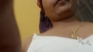 Tante Bhopal Goyang Telanjang di Video Selfie Mesum