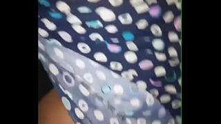 Tante kesepian merintih rindu digoyang, lama tak merasakan sentuhan hangat di ranjang.