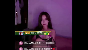 直播性感御姐玩粉嫩鮑｜亞洲最大色情平台 swag.live @yumibebe