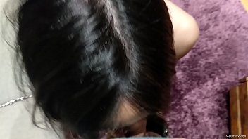 Aku yang Cina mengisap batangku hingga aku memuntahkan cairan panas ke dalam mulutnya (POV oral creampie)