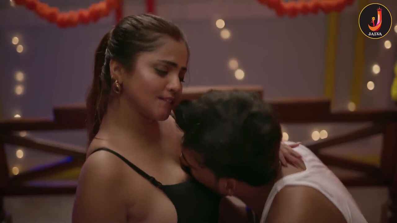 Gelar Diploma di Ranjang Malam 2024: Episode 2 Web Seri XXX Hindi Jalva App