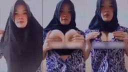Ukhty Nabilah Berhijab Meremas Payudara Montok