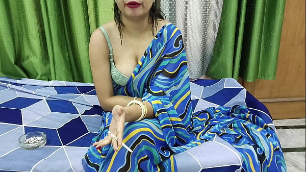 Adik Tiri India Menggoyang Kakak Tirinya dan Membantu Mengatur Hadiah dalam Bahasa Hindi