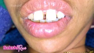 Adik Tiri India Digoyang Kencang Kakak Tiri, Erangan dan Closeup Vagina yang Menggairahkan