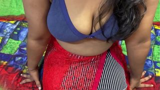 Sauteli Maa Ko Zor Se Chodkar Bistar Ki Chaddar Geeli Kar Di, Garam Garam Indian XXX Video Viral Hui Hindi Mein