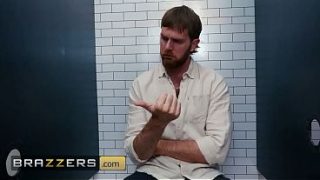 Melodi Panas Gloryhole dengan Melody Marks di Brazzers, Masukkan Kode XVPROMO untuk Diskon Eksklusif