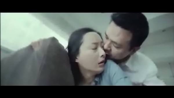Gadis Tionghoa yang Menggoda