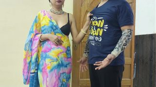 Ibu Tiri Seksi India Membantu Anak Tirinya Berhenti Merokok dengan Kenikmatan Seksual