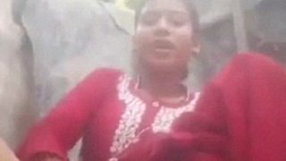 Gadis Bengali desa mainin wortel sampai klimaks video panas