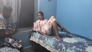 Istri yang setia jadi jalang demi adik tiri dalam nafsu Bengali