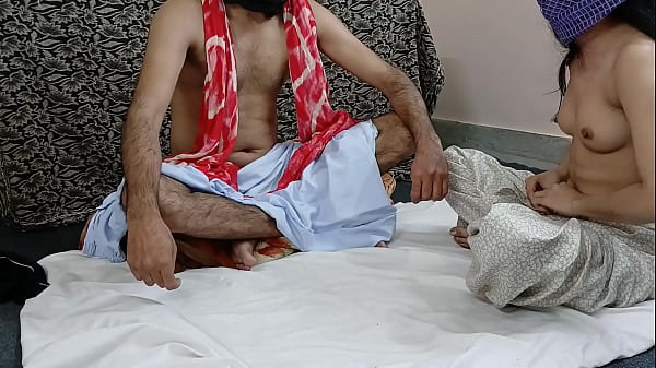 Dhongi Baba Ne Sari Ma Ko Chodkar Rak Diya, Poore HD Video Mein Hindi Audio Ke Saath Naya Web Series
