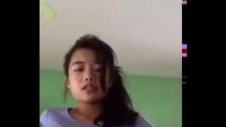 Gadis India panas digoyang habis di ranjang rumah