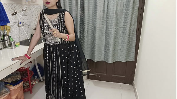 Istri baru yang cantik lagi horny dan digituin sama abang tirinya