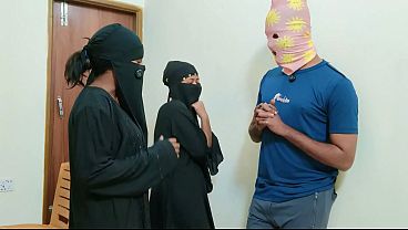 Goyang pantat besar panas kedua saudari berhijabku dengan keras