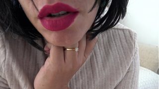 Gadis Mesir Berpayudara Besar yang Suka Bicara Kotor
