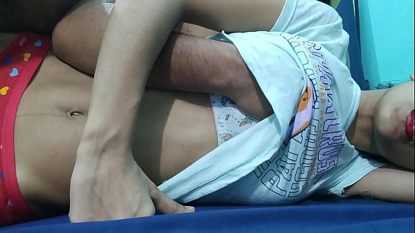 Guru Hindi Desi, Priya, Ngentot Muridnya dengan Puki Sempit Ekstrem Setelah Dijilat – Audio Hindi Asli