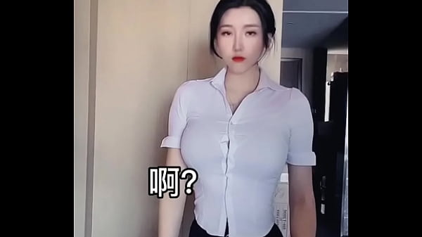 Gadis Asia dengan Payudara Besar dan Bokong Montok