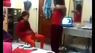 Gila Asyik di Asrama – Kisah Panas Mahasiswa