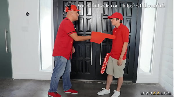 Mainin Dua Cewek / Brazzers / unduh versi lengkap di https://zzfull.com/tub