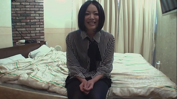 Bulu lebat memek Jepang – amatir panas – crot di dalam