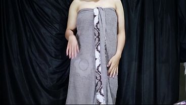 Cewek Bening Colmek Pakai Dress Satin Baru yang Bikin Ngeces