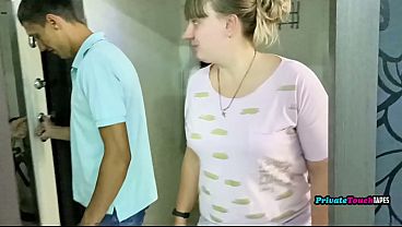 Gadis gemuk amatir Rusia dengan payudara besar mengisap dan bercinta seperti pelacur