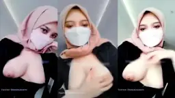Gaun Hitam Bergaya Hijab yang Menggoda ala Camilla