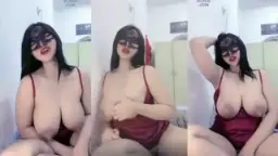 Kienzy, Host Paling Ganas dan Menggoda di Aplikasi BLING2