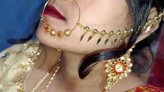 भोसड़ीका संस्कारी लड़का पड़ोसन मैडम को ज़ोरदार चोदते हुए हिंदी सेक्स वीडियो