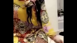 Desi 2: Kisah Panas yang Tak Terlupakan