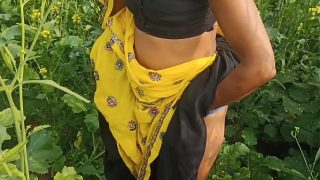 खेत में ही पति ने ममता को दबोचकर जमकर चोदा, बाहर साफ सुनाई दे रही थी उसकी चीखें
