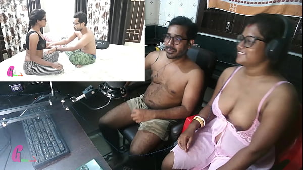 देसी सेक्स वीडियो देखकर गर्म होते रिएक्शन