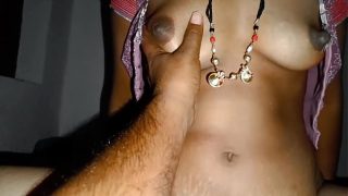 Pasangan Seksi Desi Bercinta Liar di Rumah