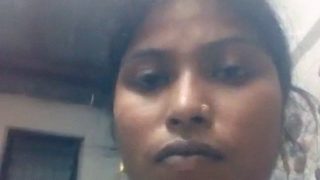Boudi Bangladesh pake saree lagi colmek memek basah
