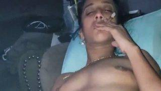 Video ngentot di Goa, cewek ngewe habis nyabu, mulut basah kena kontol.