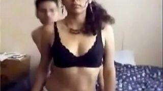 Video panas cewek Nepal ngentot sama cowok Manipur, bikin ngiler.