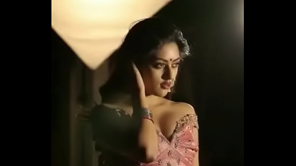 Foto panas cewek India lagi posing seksi bikin ngilu