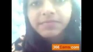 Nonton cewek-cewek ABG India bugil di webcam, bikin makin pengen!
