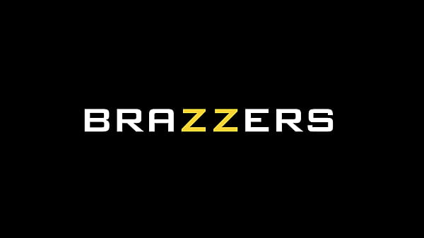 Ngentot Bareng Pacarku Sama Pervy – Andi James, Bess Breast / Brazzers / video penuh www.brazzers.promo/51