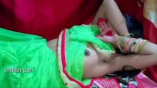 Suatu malam dengan tetangga yang binal, main di ranjang penuh nafsu.
