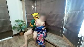 Hot istri Thailand pake sarong – POV amatir Thailand bikin nafsu.