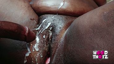 2 kontol besar ngegenjot bokong gede montok ibu tiri Afrika