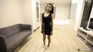 JohnTronX – Cewek Thailand ramping pedas ngegas ngewe kontol gue sampe crot