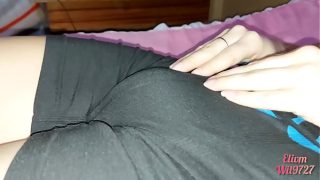 Istri Desiku Pake Lycra, Pamerin Memeknya Ke Gue