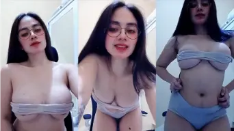 Tante Inem pake toge, montoknya bikin meleleh, live hot ngegoyang.