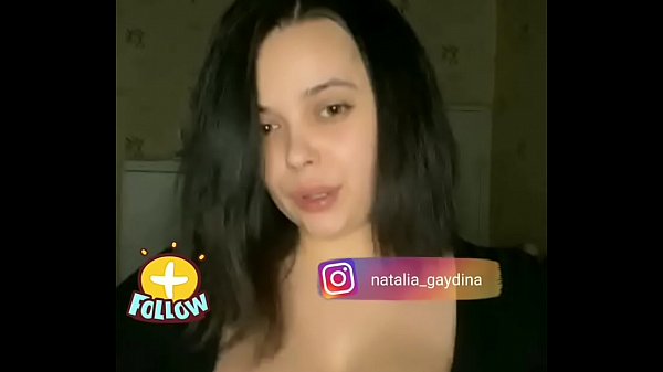 Tubuh montok goyang panas di Bigo Live