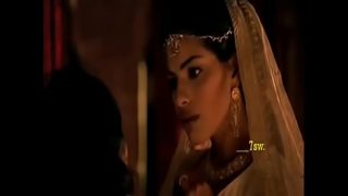 Gadis desi India siap digoyang, bikin ngilu di setiap gerakan.