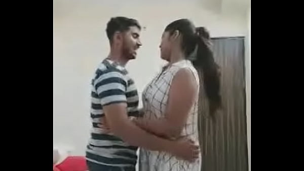 Desi lucu banget bikin ngilu di pikiran.